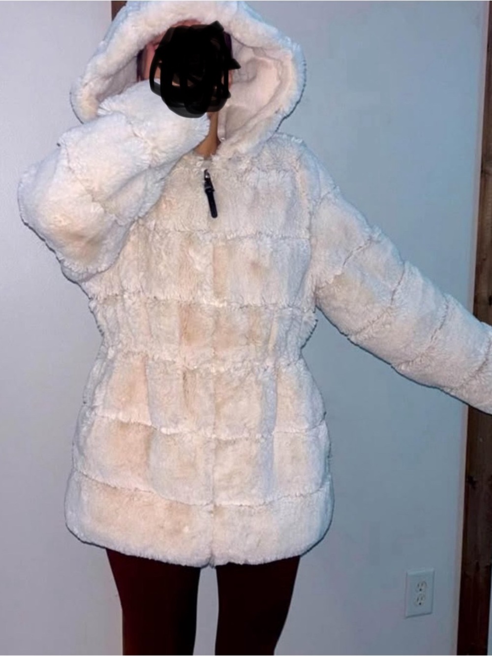 DKNY Faux Fur Winter Coat, Cream, size M